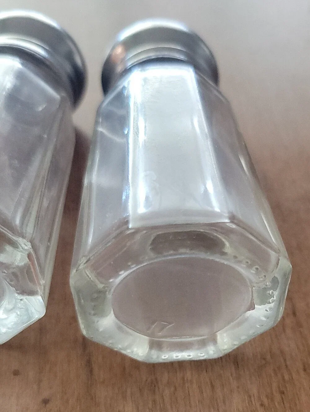 Vintage 8 Sided Gemco Clear Salt And Pepper Shakers